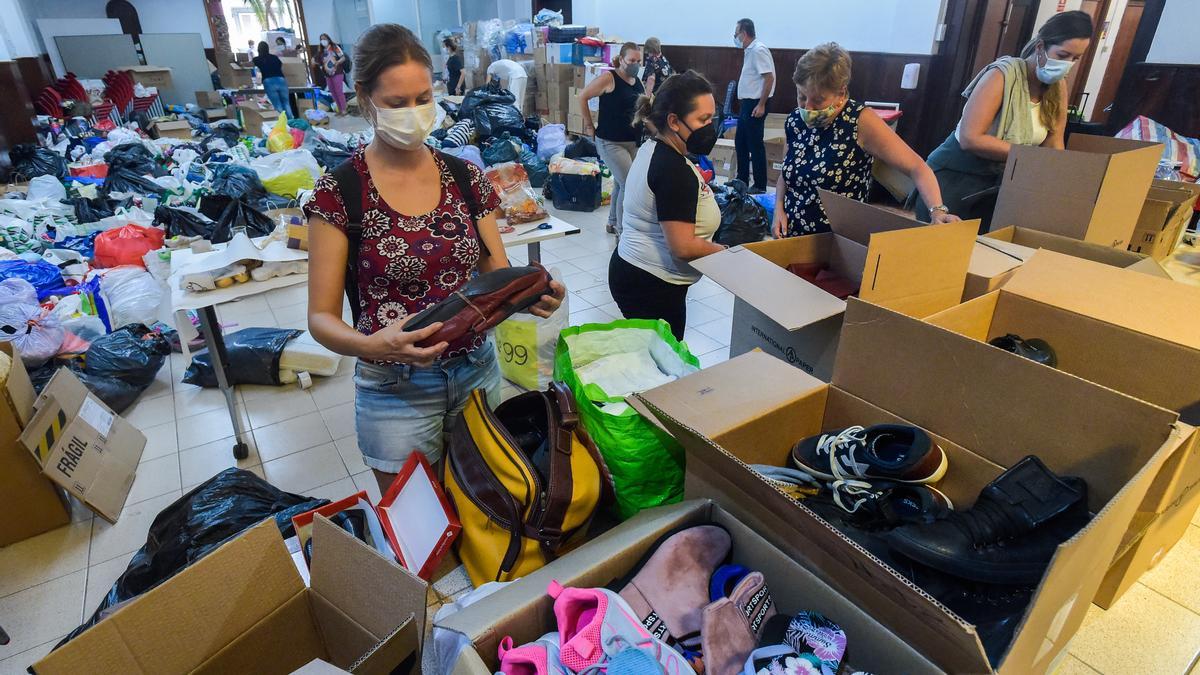 Recogida de ayuda humanitaria para La Palma