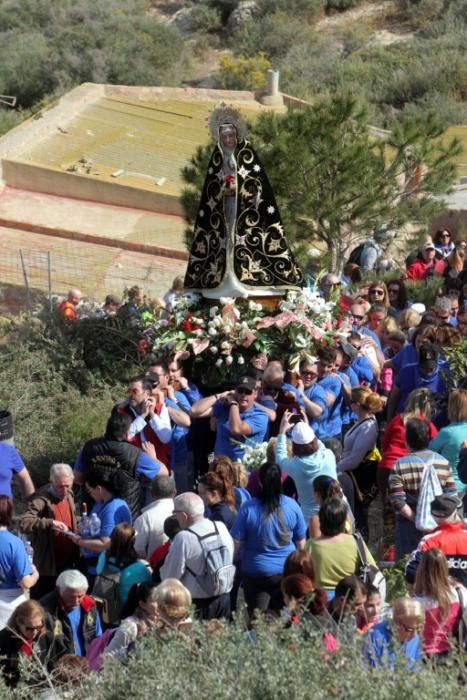 Subida de la Virgen de la Soledad al Calvario