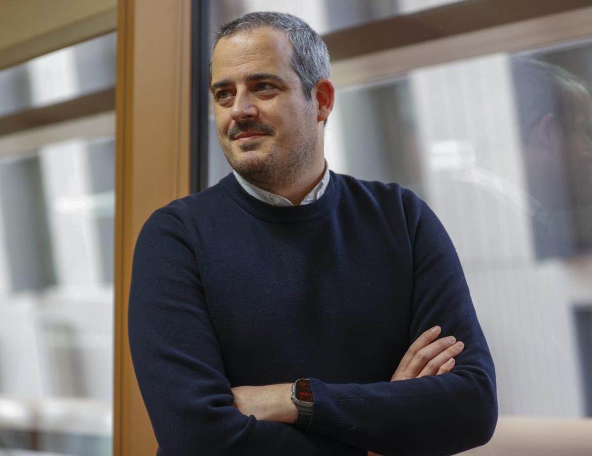 Illa manté la confiança en el seu cap de gabinet tot i estar investigat