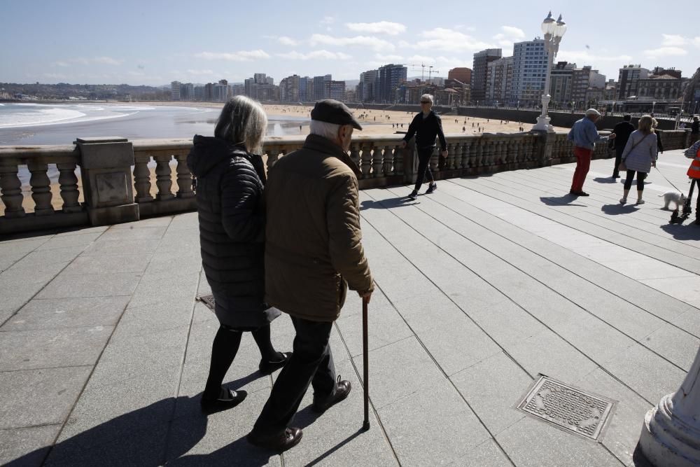 Así viven los asturianos el primer día de alarma