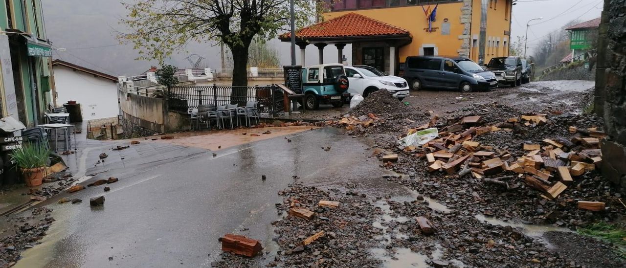 Las impresionantes imágenes que deja el temporal de lluvia tras su paso por Asturias