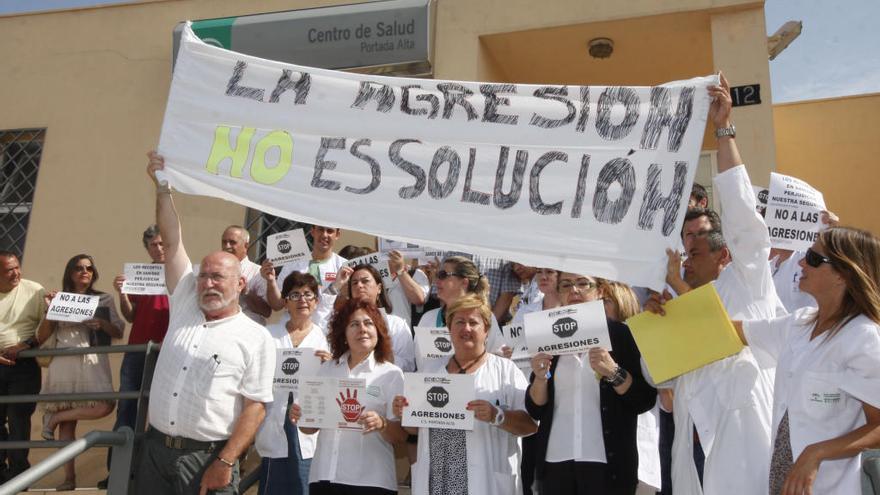 Imagen de una protesta con motivo de una agresión.