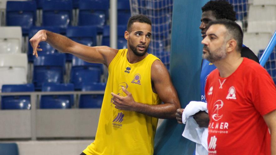 Primer entrenamiento de Yannis Mendy con el Palmer Palma