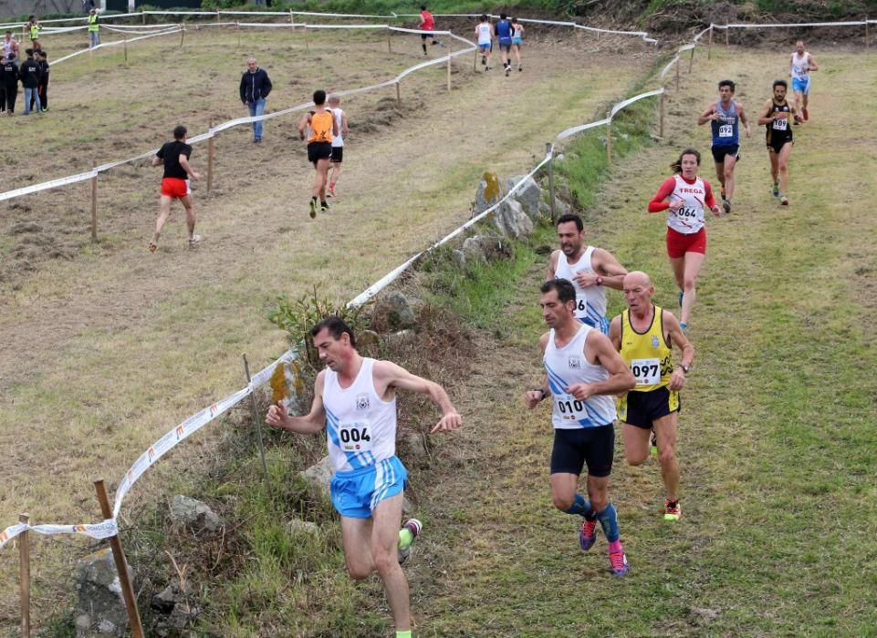 Las imágenes del 42.º Trofeo de Campo a Través San Miguel de Oia