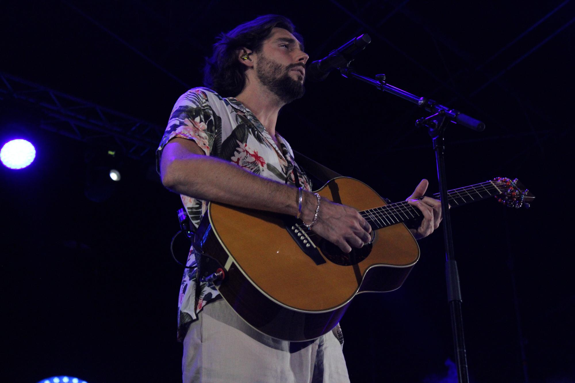 Sara Roy, Greg Taro i Alvaro Soler animen un públic enèrgic a la Ciutadella de Roses