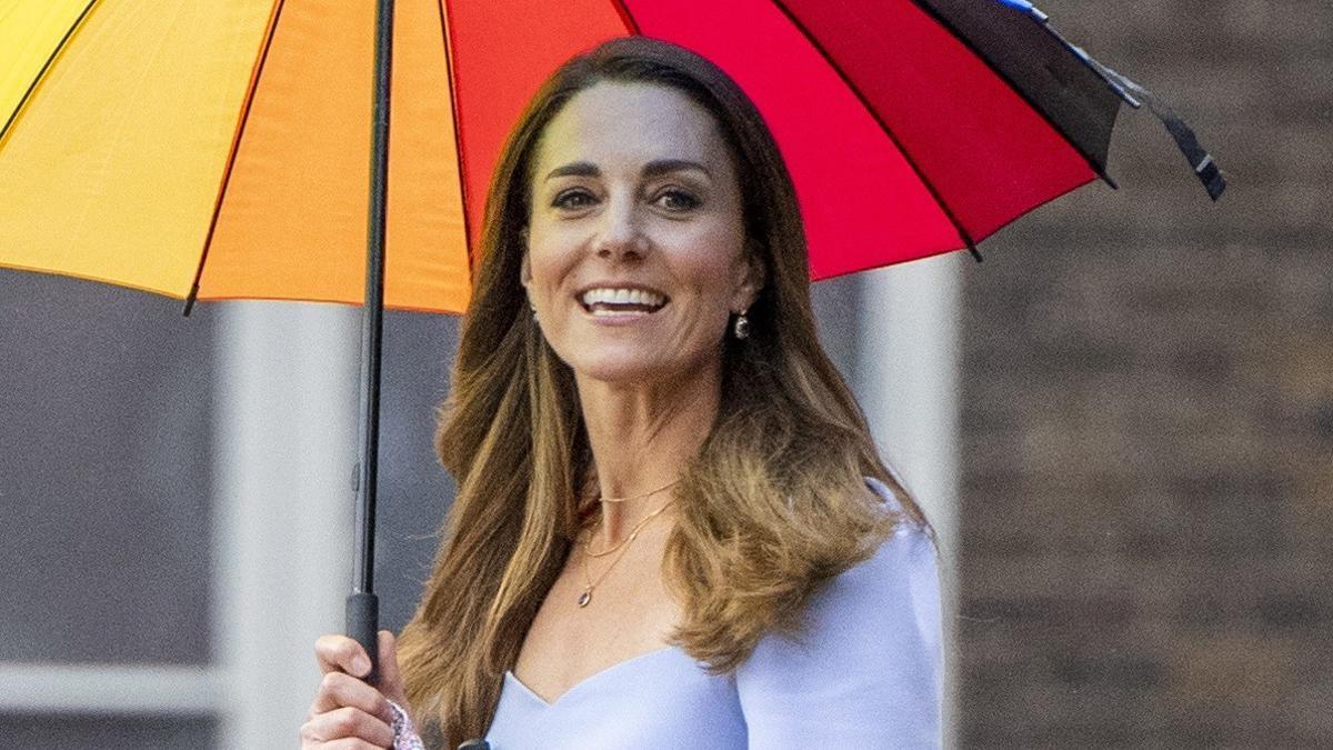 Las enigmáticas palabras del príncipe Guillermo sobre Kate Middleton: "Aquí sentada"
