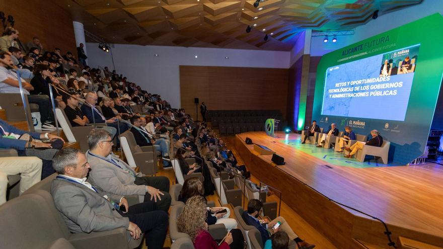 Un instante de la primera edición del congreso de Alicante Futura en el ADDA