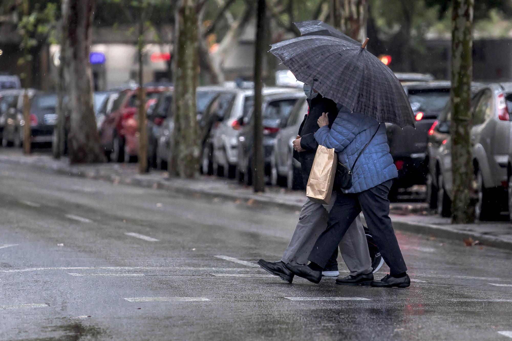 Alerta naranja por las fuertes lluvias en Mallorca