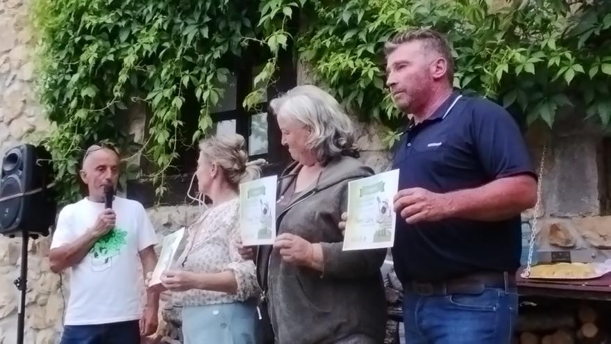 Estos fueron los ganadores de los concursos de sidra casera y tortilla &quot;La Torraya&quot;, en Onís