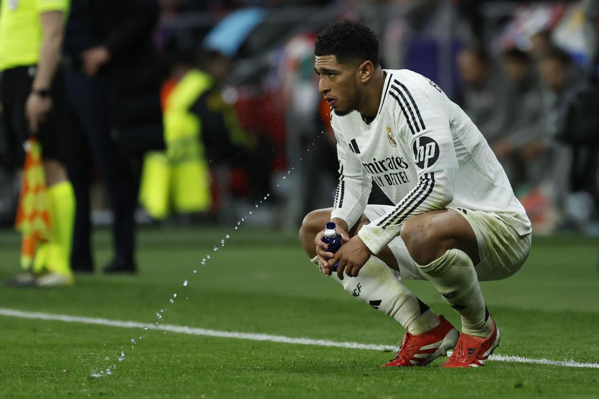 Bellingham está lejos de su mejor nivel en una posición más retrasada