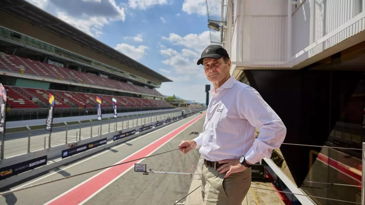 CAMPEONES de HONOR. Luis Pérez-Sala: "Correr en la Fórmula 1 fue un sueño"
