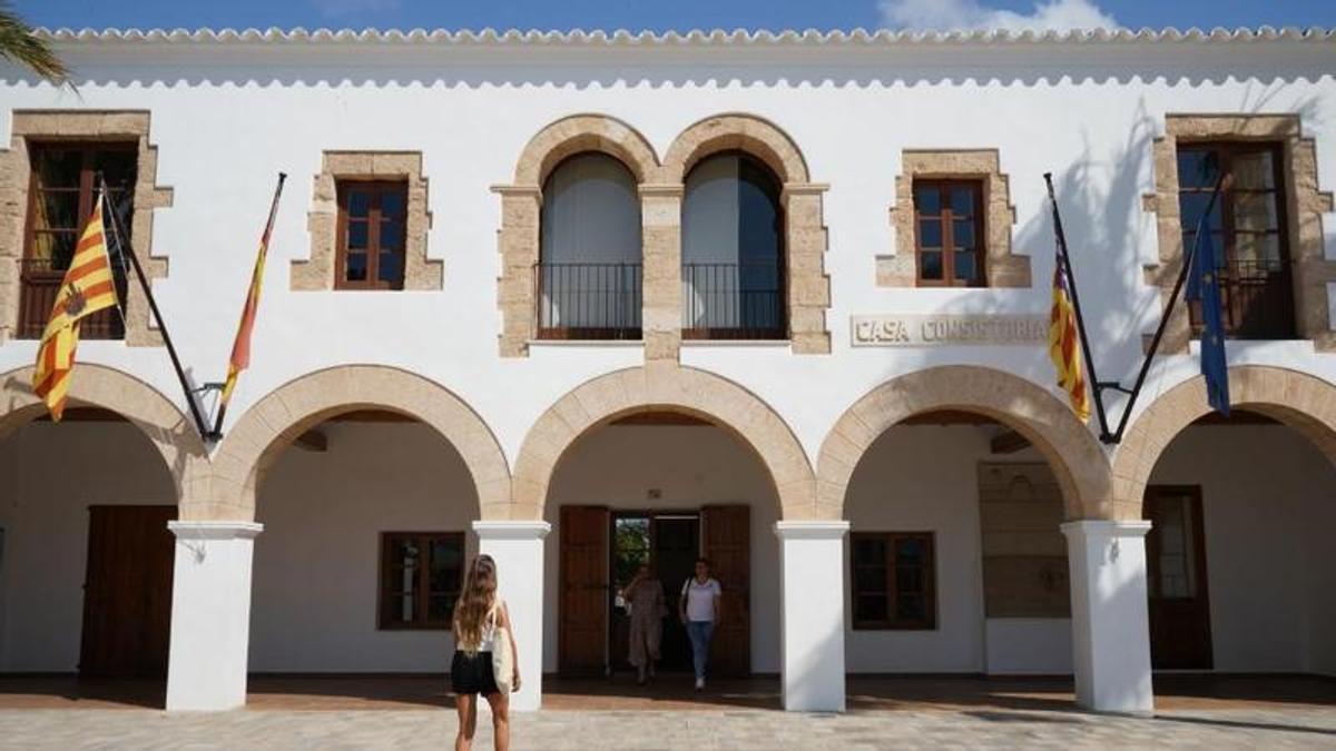 Ayuntamiento de Santa Eularia.
