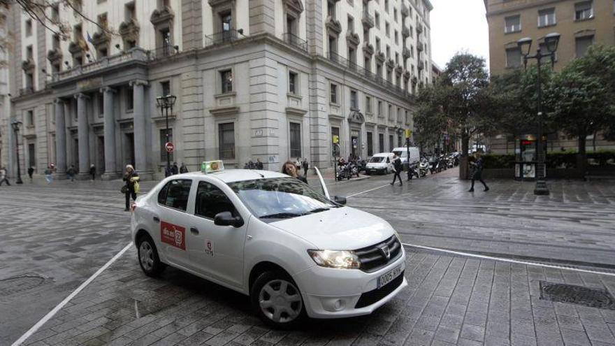 Detenido tras un mes de investigación el pasajero de un taxi que agredió y robó a un conductor en Zaragoza