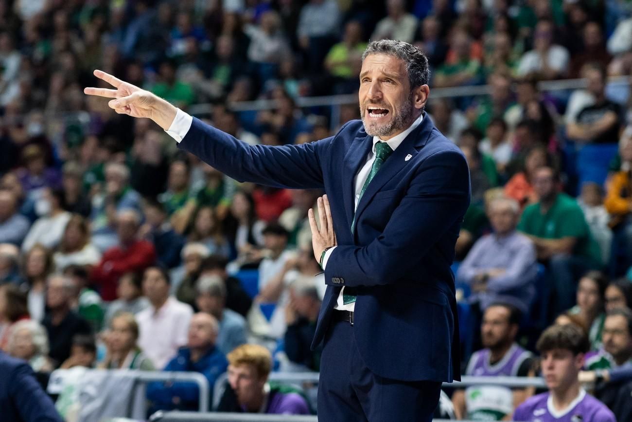 El Lenovo Tenerife cae derrotado ante el Unicaja Málaga (75-71) pero mantiene el cuarto puesto