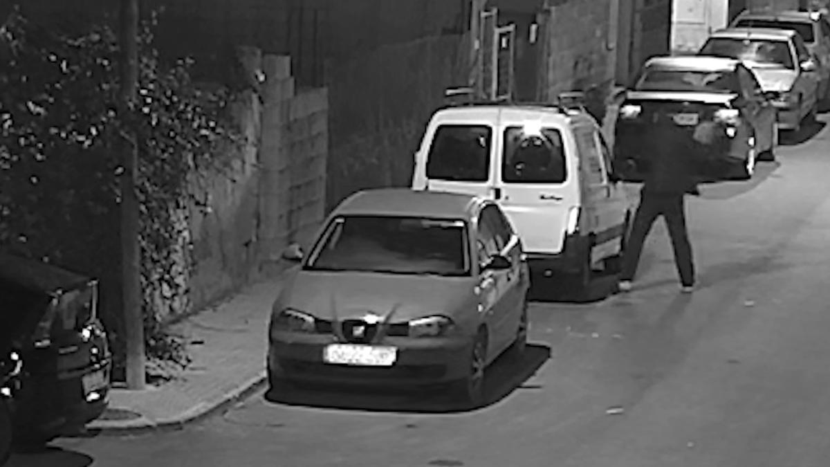 Imagen de uno de los robos captados por las cámaras de seguridad.