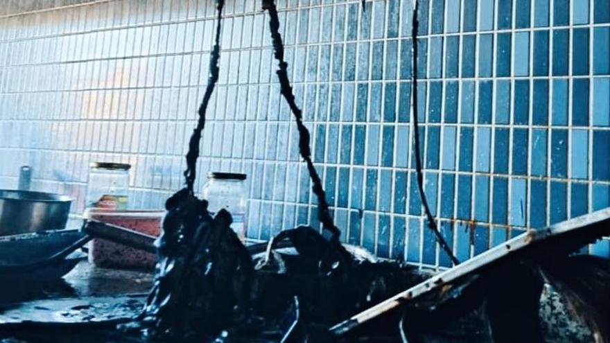 Incendio en la cocina de un piso de acogida de Cruz Roja en Alzira