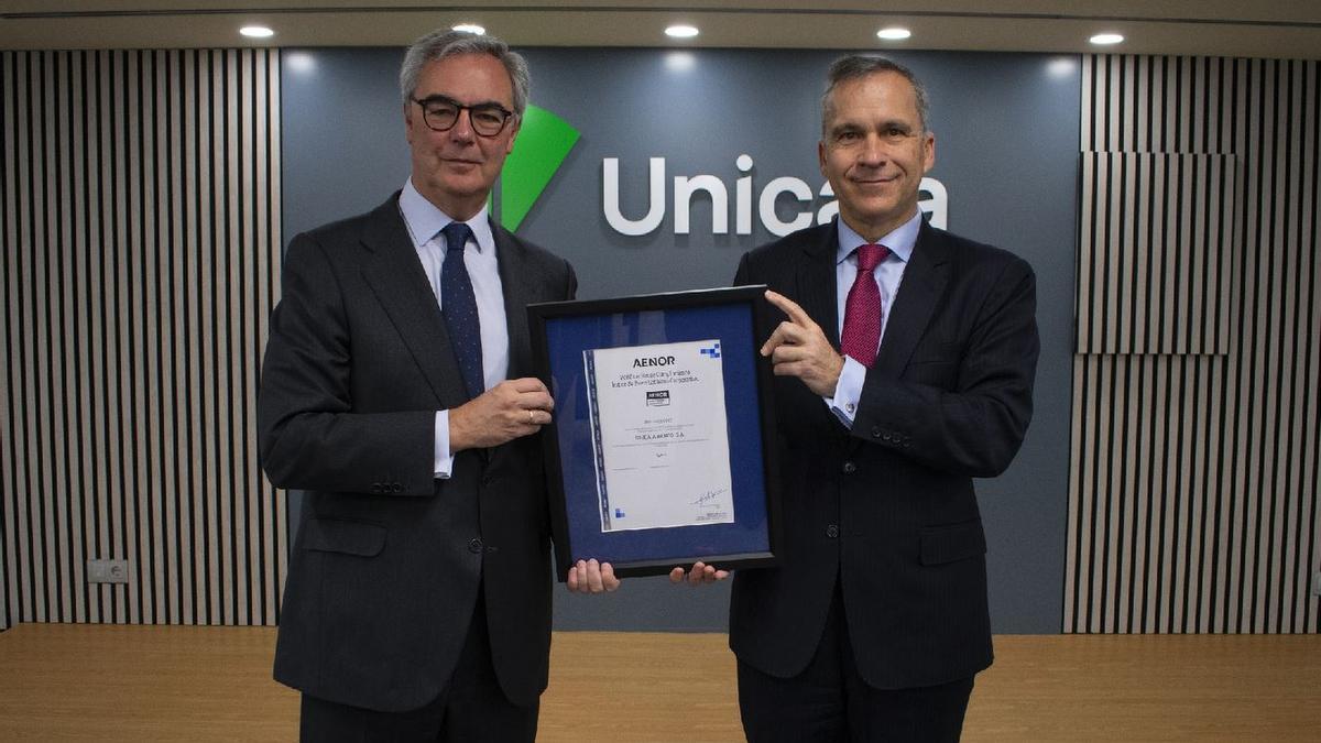 Unicaja recibe la certificación de Aenor de Buen Gobierno Corporativo con la máxima calificación.