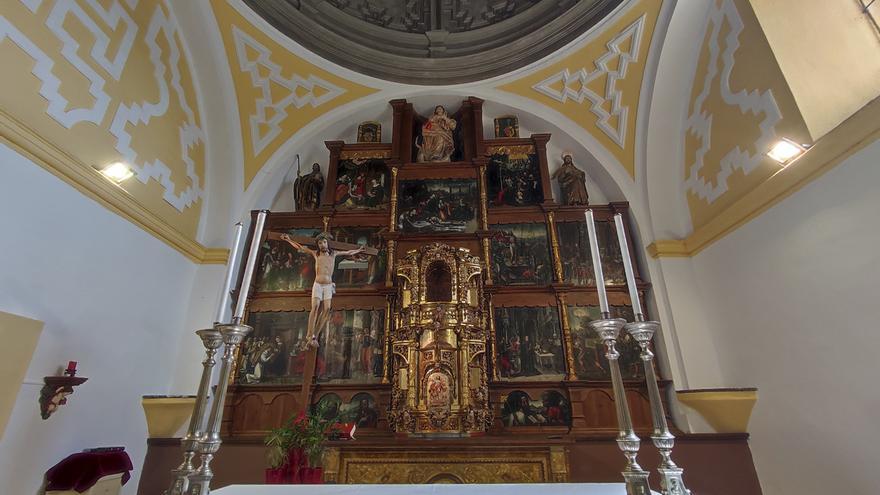 La UCO de la Guardia Civil recupera dos tablas robadas en la iglesia de Barcial del Barco hace 40 años