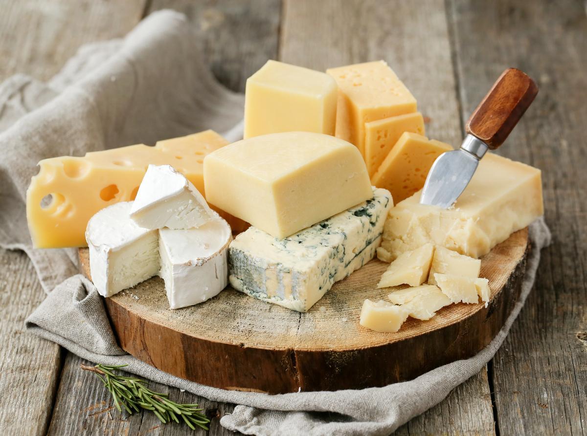 El queso es uno de los alimentos con histamina que provoca todos los síntomas de déficit de DAO
