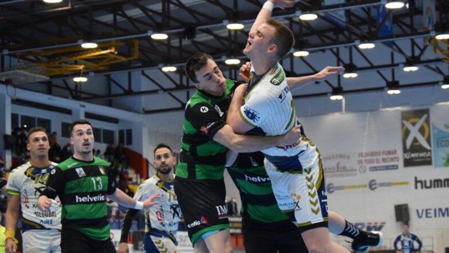Borivoje Djukić regresa al Ángel Ximénez para reforzar el lateral izquierdo