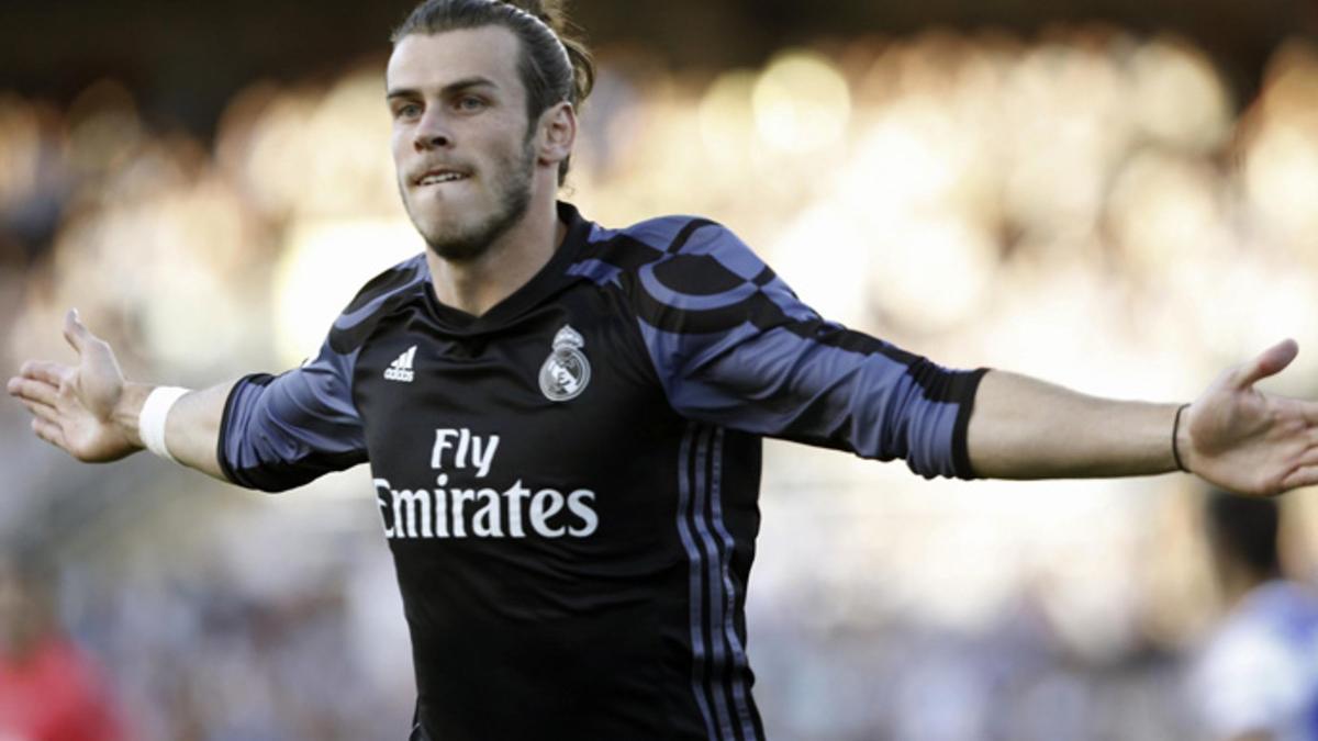 Gareth Bale, en una imagen de su último partido con el Real Madrid, en Anoeta, seguirá en el Bernabéu hasta 2021