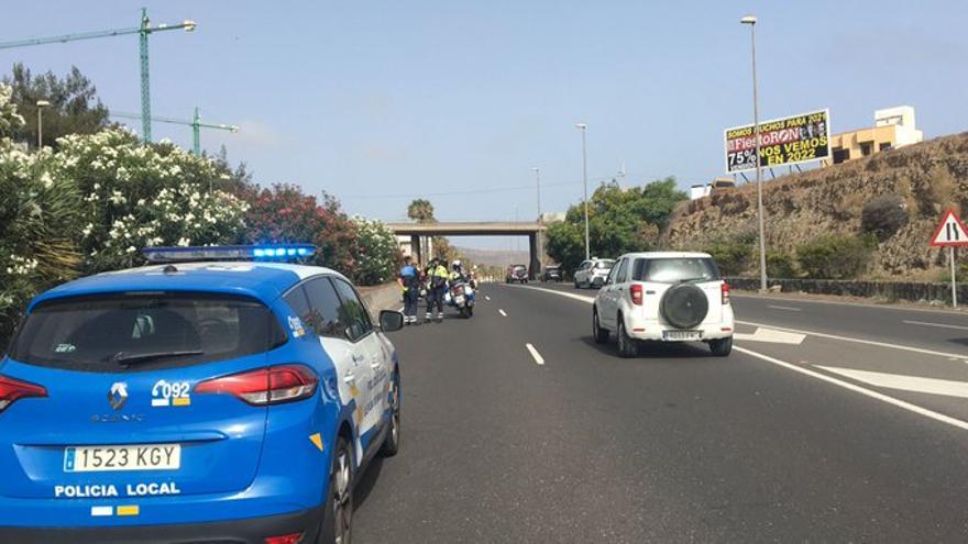 Hallan a un hombre muerto en la mediana de la GC-2 junto al túnel Julio Luengo