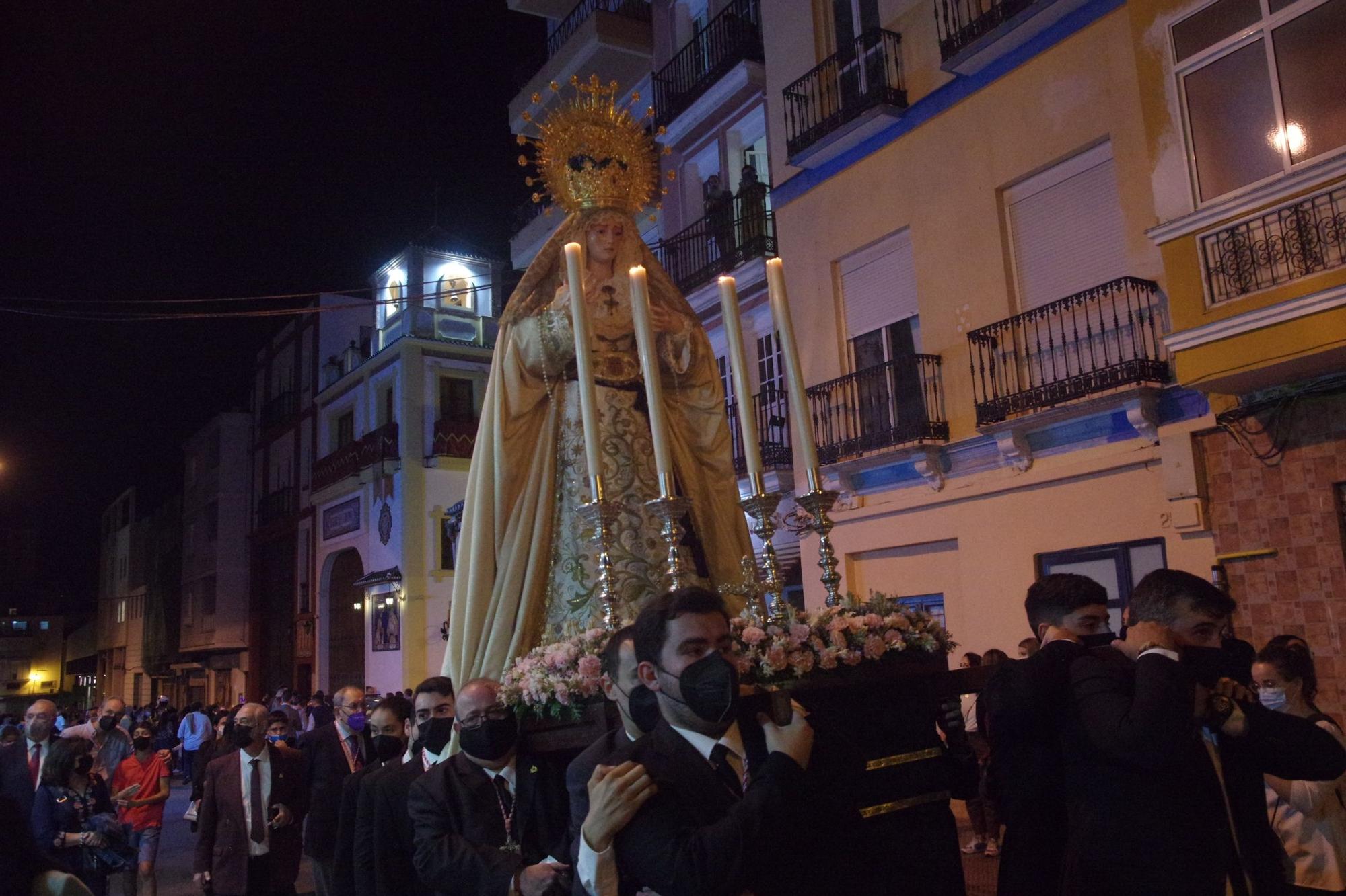 Traslados del Cristo de los Gitanos y la Virgen de Consolación y Lágrimas por la Magna