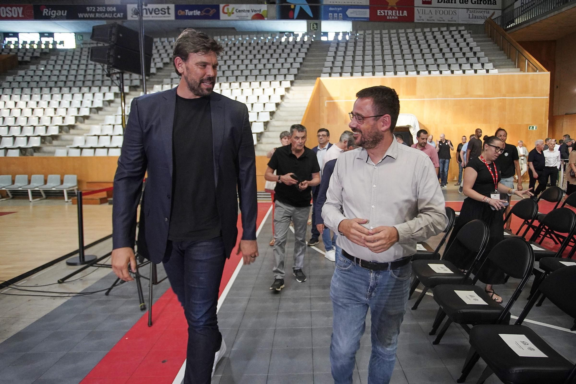 Les fotos de l'anunci de la fusió entre l'Uni i el Bàsquet Girona