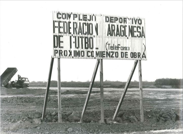 Inicio de las obras de los campos Puente Santiago.