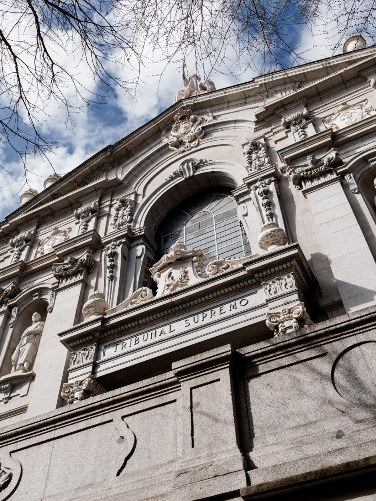 La façana del Tribunal Suprem,  a Madrid, on tindrà lloc el judici a l’exministre de Transports,  José Luis Ábalos.