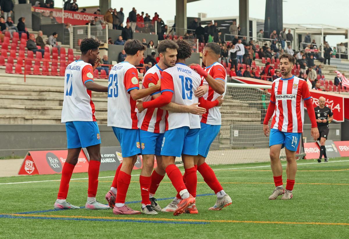 El CE Manresa té dos partits cabdals contra el Badalona i el Cornellà