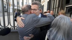 Feijóo se reúne con Edmundo González en el Congreso