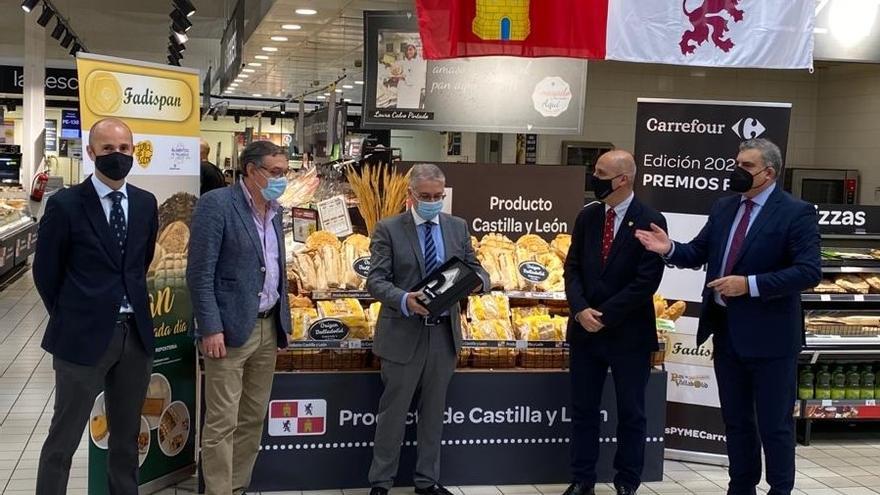 Entrega del premio a Lácteas Cobreros por parte de Carrefour