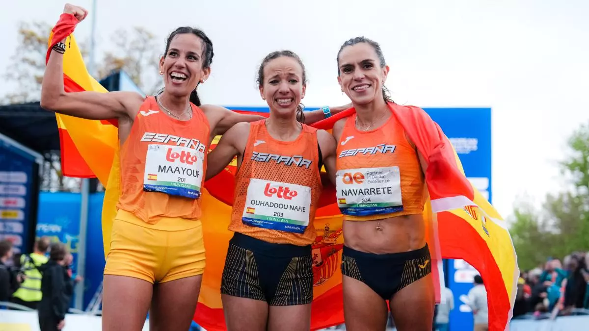 Epopeya espa?ola en la marat車n femenina del Europeo en ruta