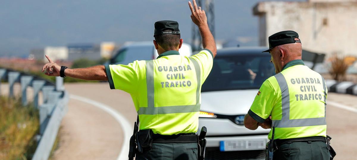 Archivfoto einer Verkehrskontrolle der Guardia Civil.