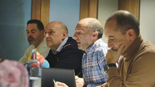 Los cuatro concejales de Democracia Ourensana que terminaron el mandato 19-23 en el Concello de Ourense.   | // IÑAKI OSORIO