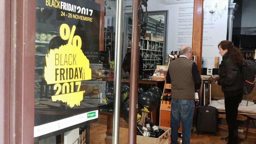 Un establecimiento de la capital con descuentos por el Black Friday.