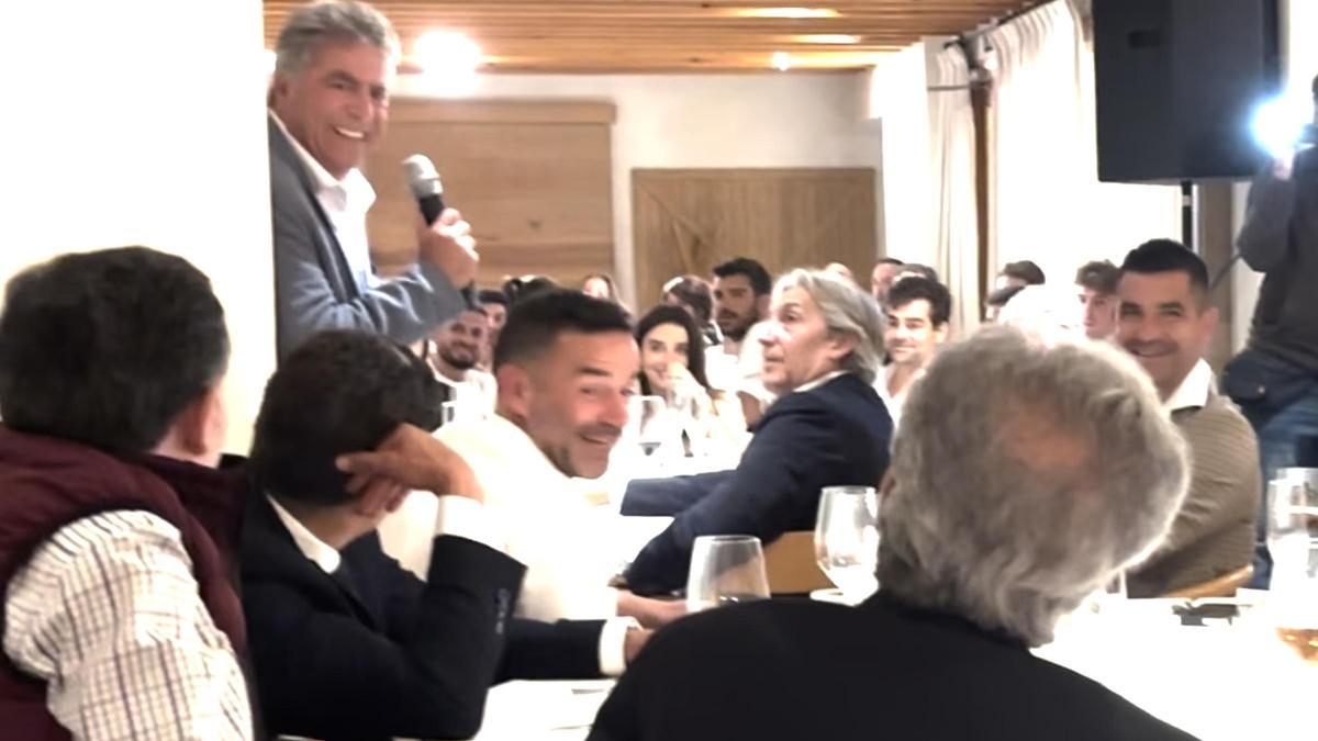 Emotivo discurso de Enrique Ortiz en la cena de celebración del ascenso del Hércules