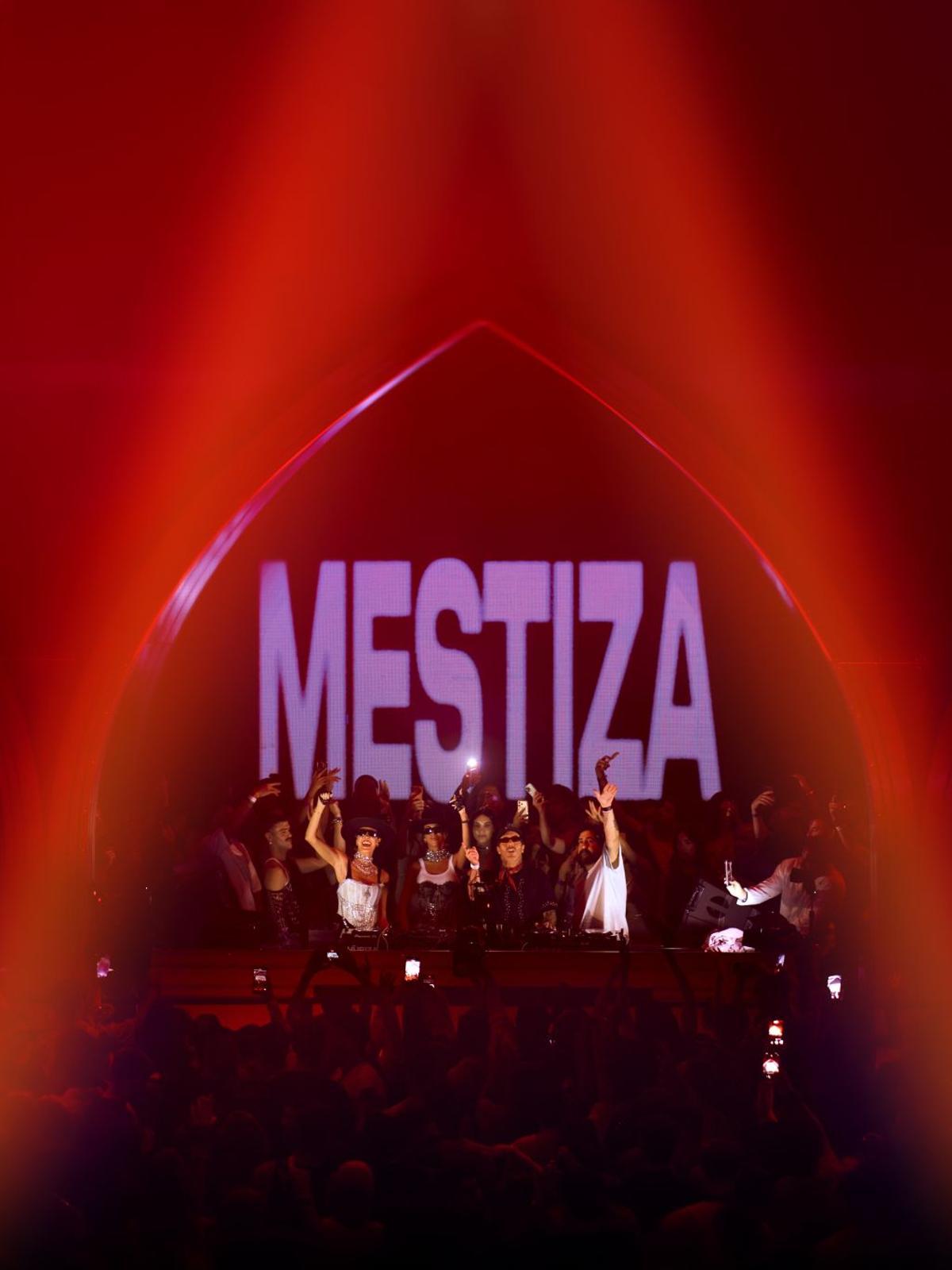 MESTIZA en Hï Ibiza.