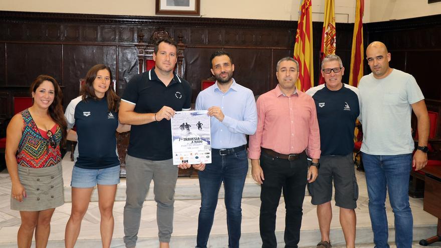 La travesía a nado en la playa del Port ya roza los 300 inscritos