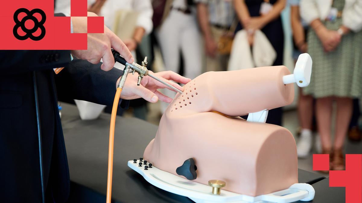 Uno de los elementos que tiene la empresa médica Smith+Nephew en el 'hub' que ha abierto este 2025 en Barcelona