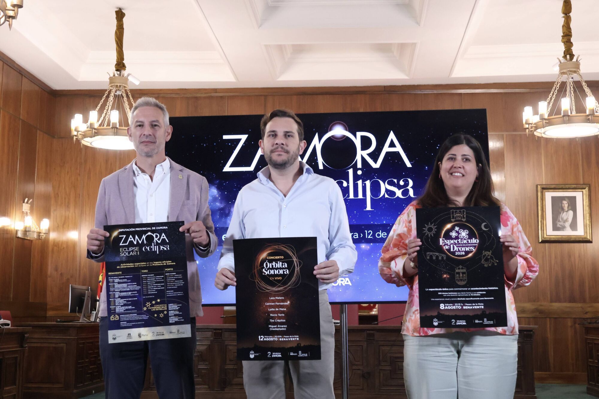 Carlos Rodríguez, Víctor López de la Parte y Beatriz Asensio, durante la presentación del programa.