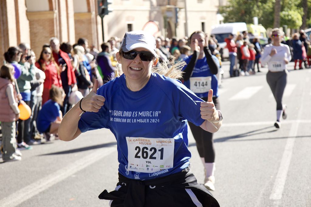 Las imágenes de la llegada a meta de la Carrera de la Mujer de Murcia 2024