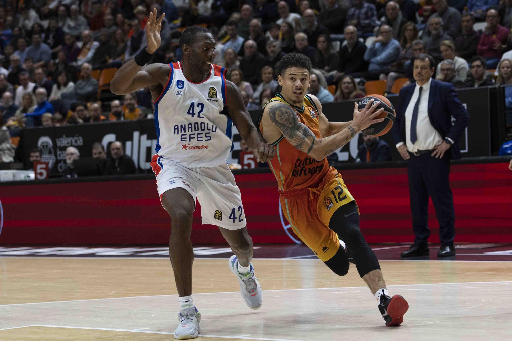 Partido Valencia Basket- Anadolu Efes