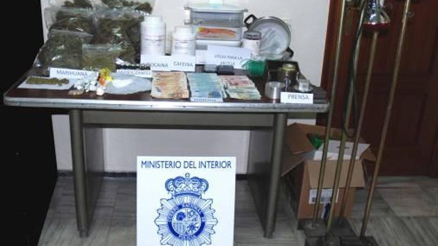 Imagen de los productos incautados por la Policía.