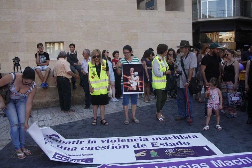 Protesta en Murcia contra la excarcelación de La Manada