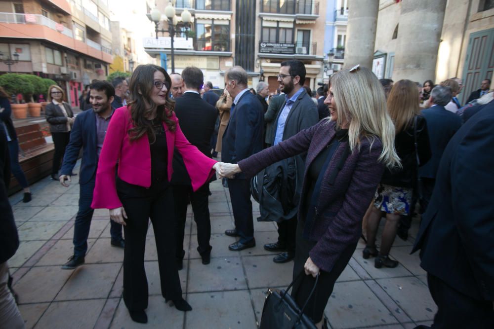 La Generalitat en pleno celebra en Alicante las cuatro décadas de la Carta Magna con un acto institucional en el Teatro Principal que llega en medio de los ataques al modelo territorial y de la alerta ultra.