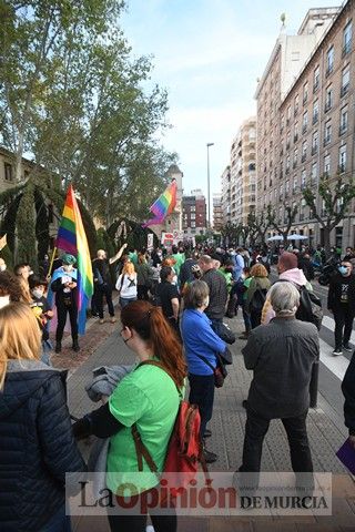 La Marea Verde toma Murcia en contra de un Gobierno con los expulsados de Vox