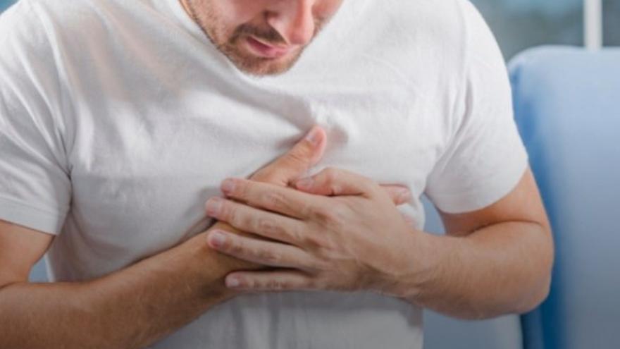 Costocondritis, el nuevo síntoma del covid del que no se habla