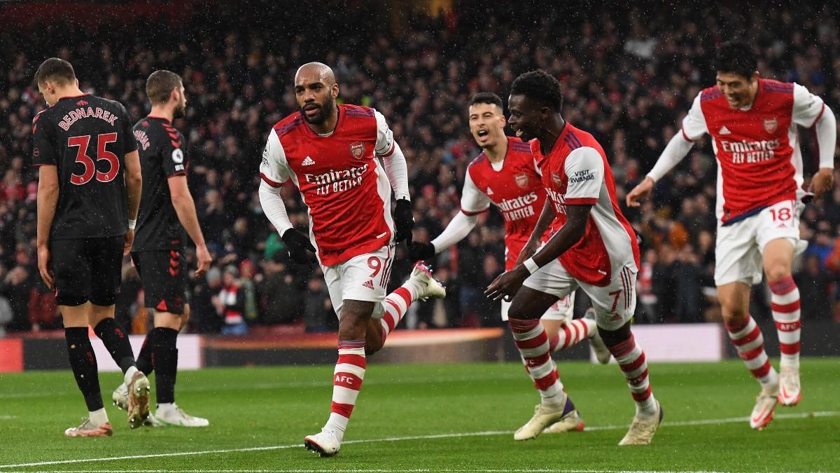 Lacazette celebra su gol ante el Southampton